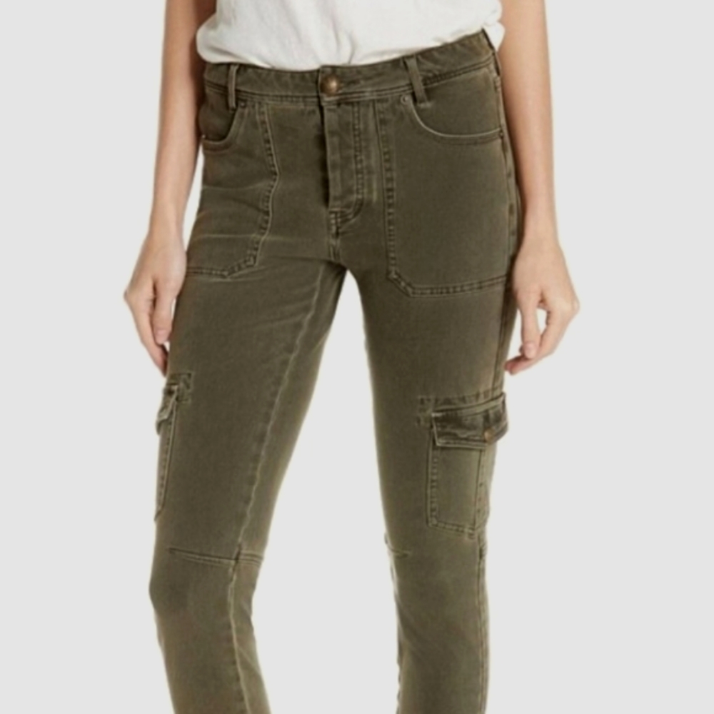 NWT, Free People Moss/Army Green Cargo Pant, size 24
